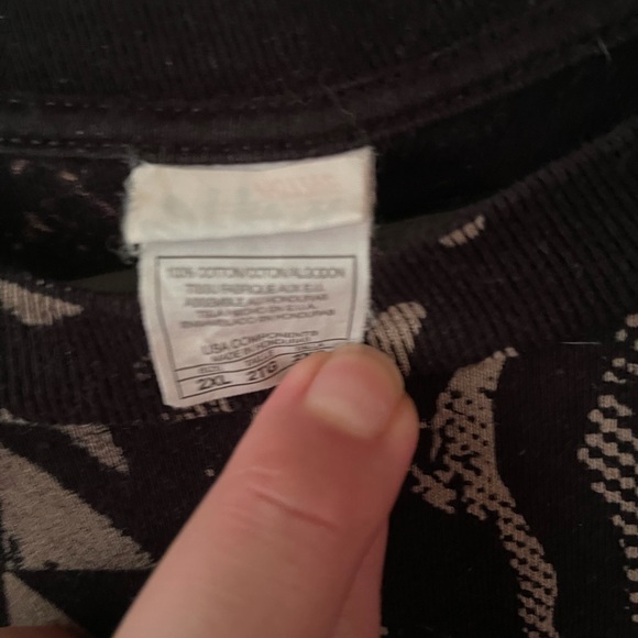 Hawaiian Tattoo Style T-Shirt men’s size 2XL - Picture 3 of 3